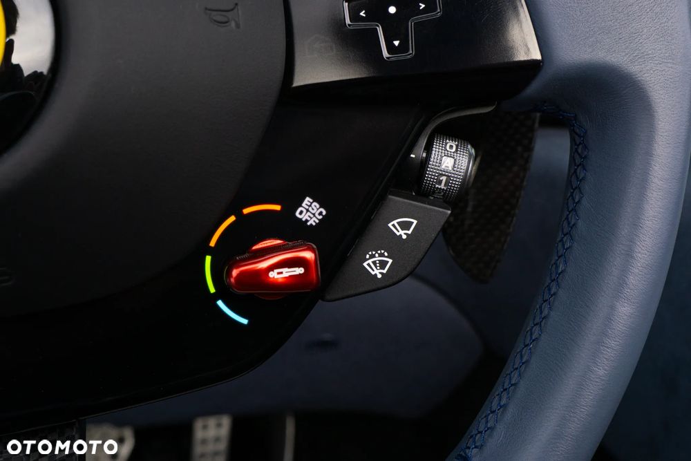 Ferrari Roma Spider - 31