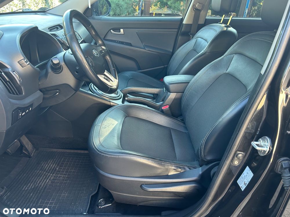 Kia Sportage - 12