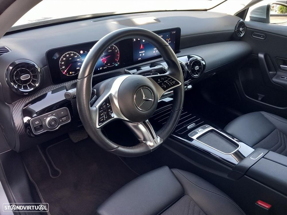 Mercedes-Benz A 200 - 8