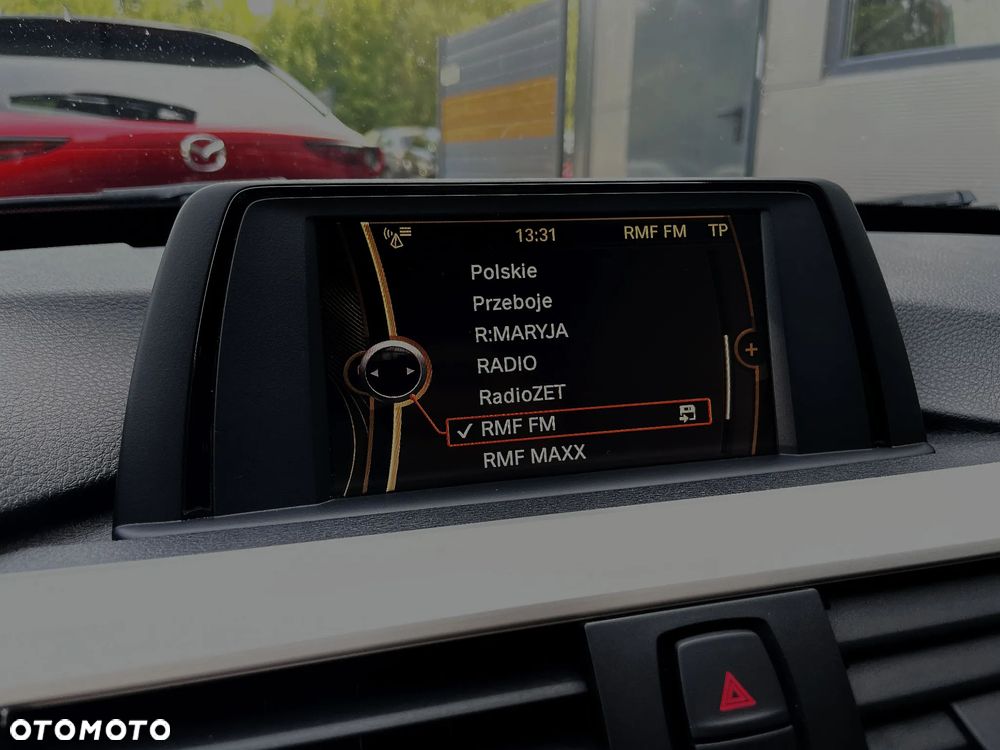 BMW 3GT 320i M Sport - 27