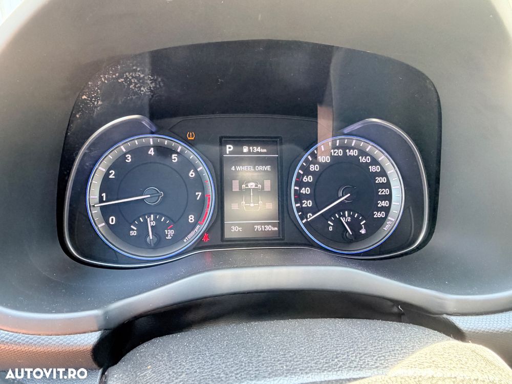 Hyundai KONA 1.6 T-GDI 4WD Aut. Premium - 24