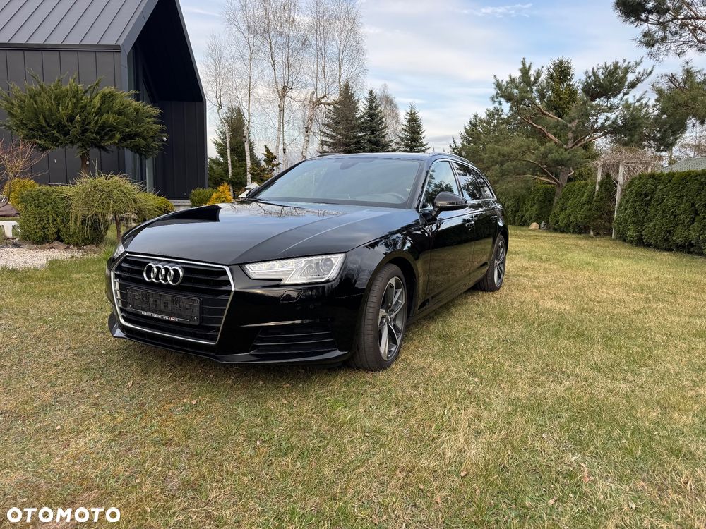 Audi A4 Avant 2.0 TDI ultra S tronic - 1