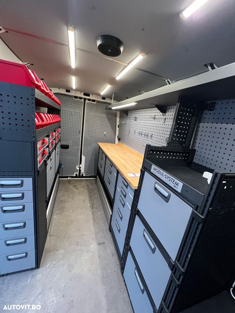 Volkswagen Crafter - 10