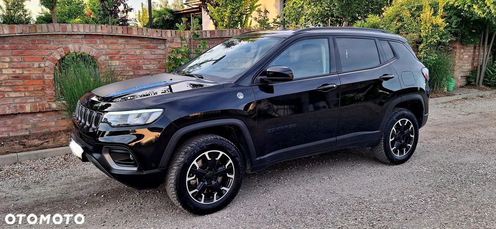 Jeep Compass 1.3 T4 4xe Automatik Trailhawk - 25