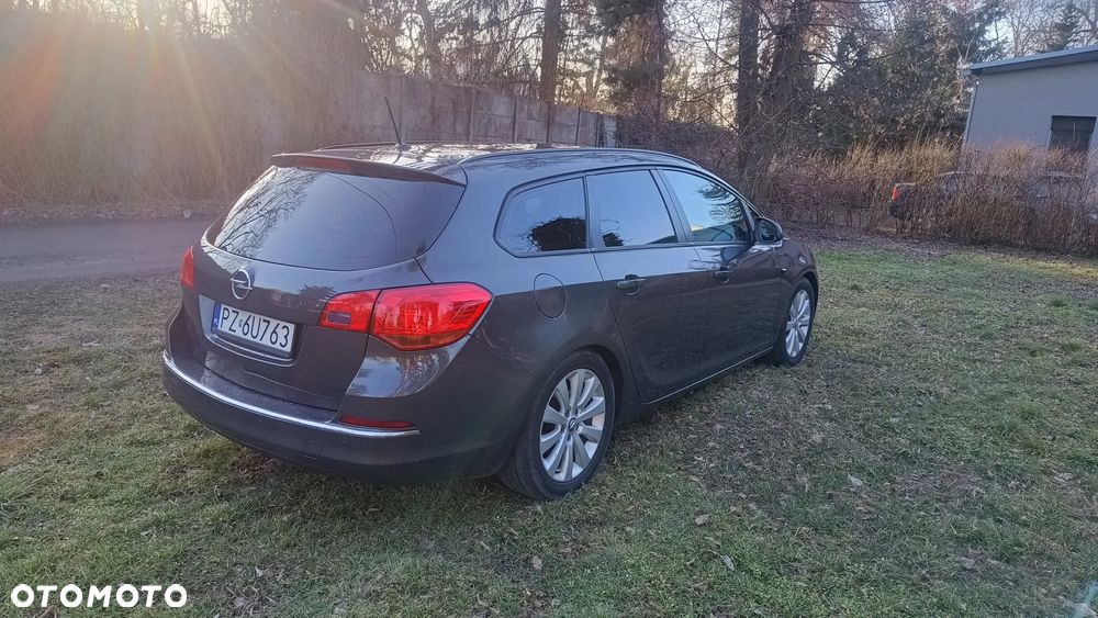 Opel Astra 1.6 CDTI Sport - 8
