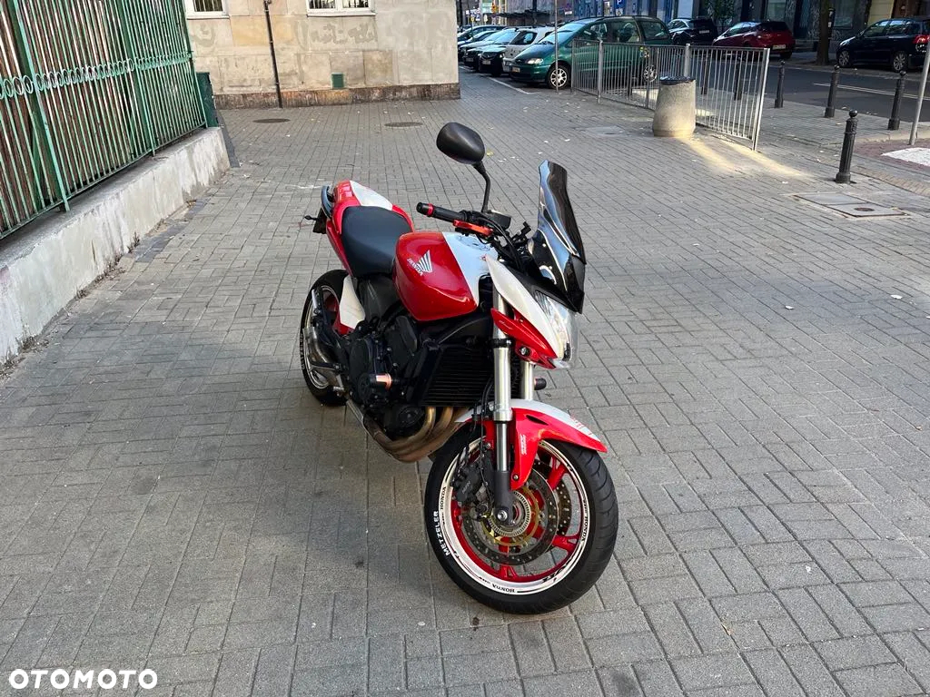 Honda CB - 10