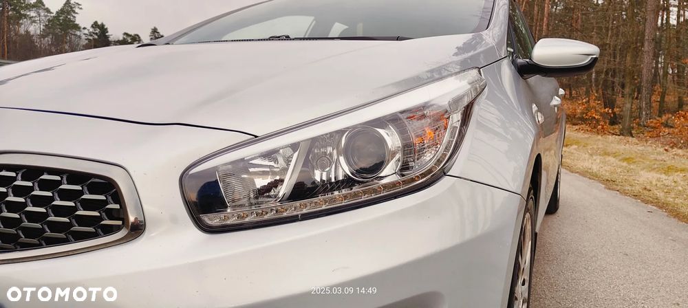Kia Ceed Cee'd 1.6 CRDi L - 14