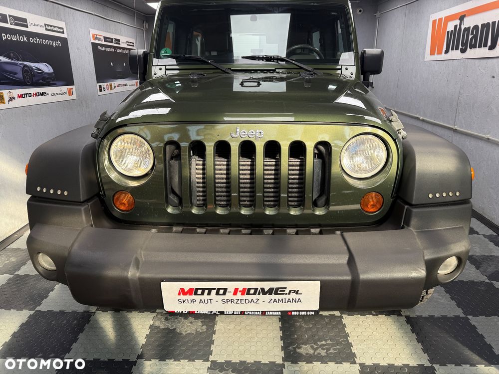 Jeep Wrangler - 30