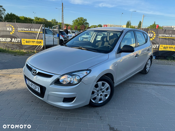 Hyundai i30 1.4 Base +