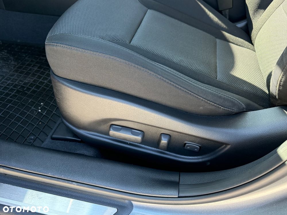 Hyundai i40 - 16