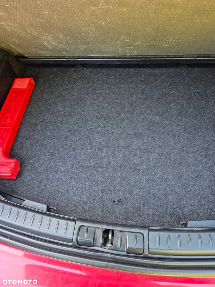 Toyota Auris - 24
