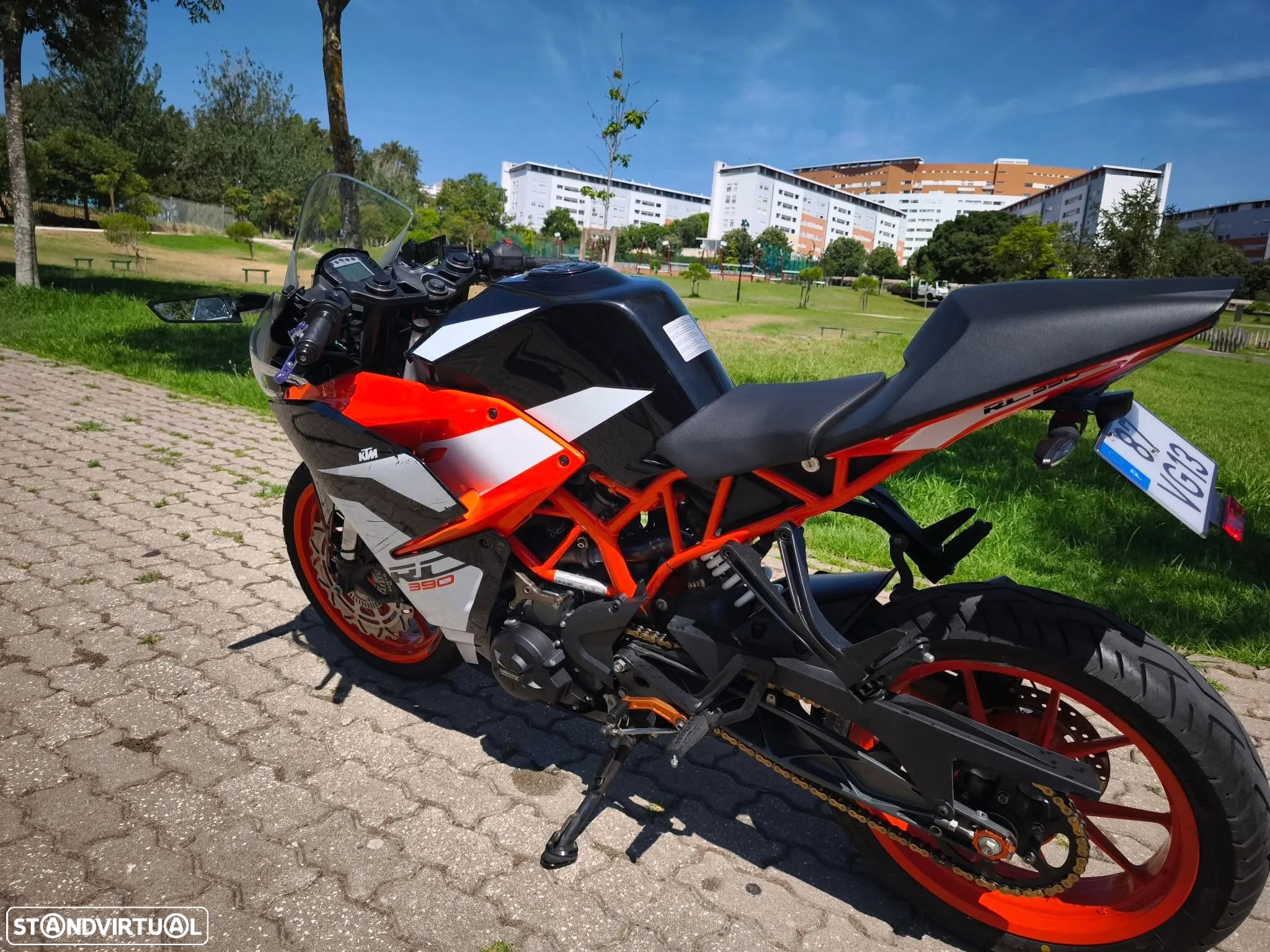 KTM RC 390 - 4