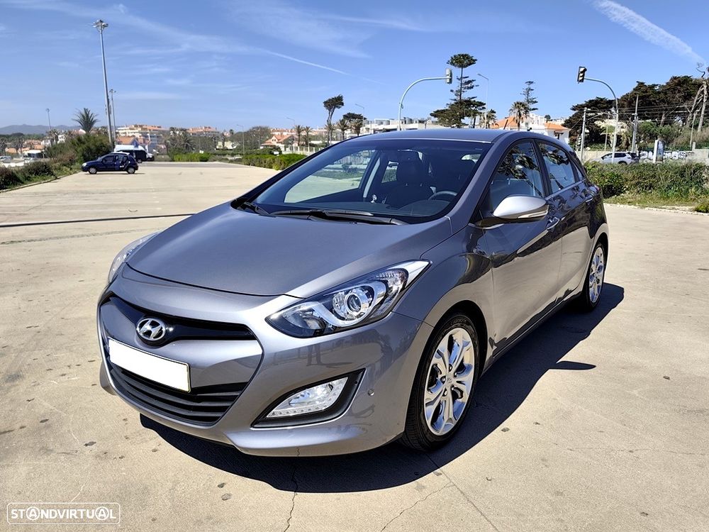 Hyundai i30 1.6 CRDI STyle J17 - 10