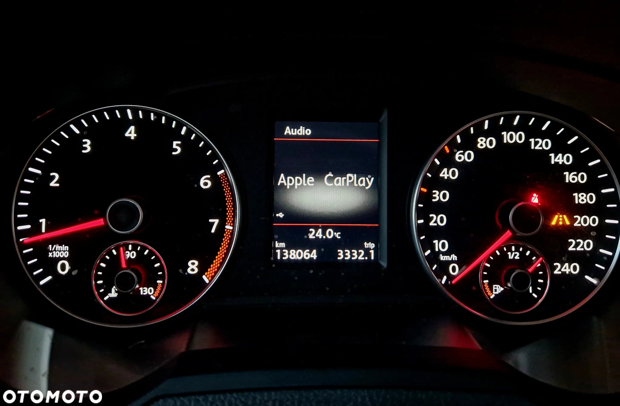 Volkswagen Sharan 2.0 TSI BMT Highline DSG - 16