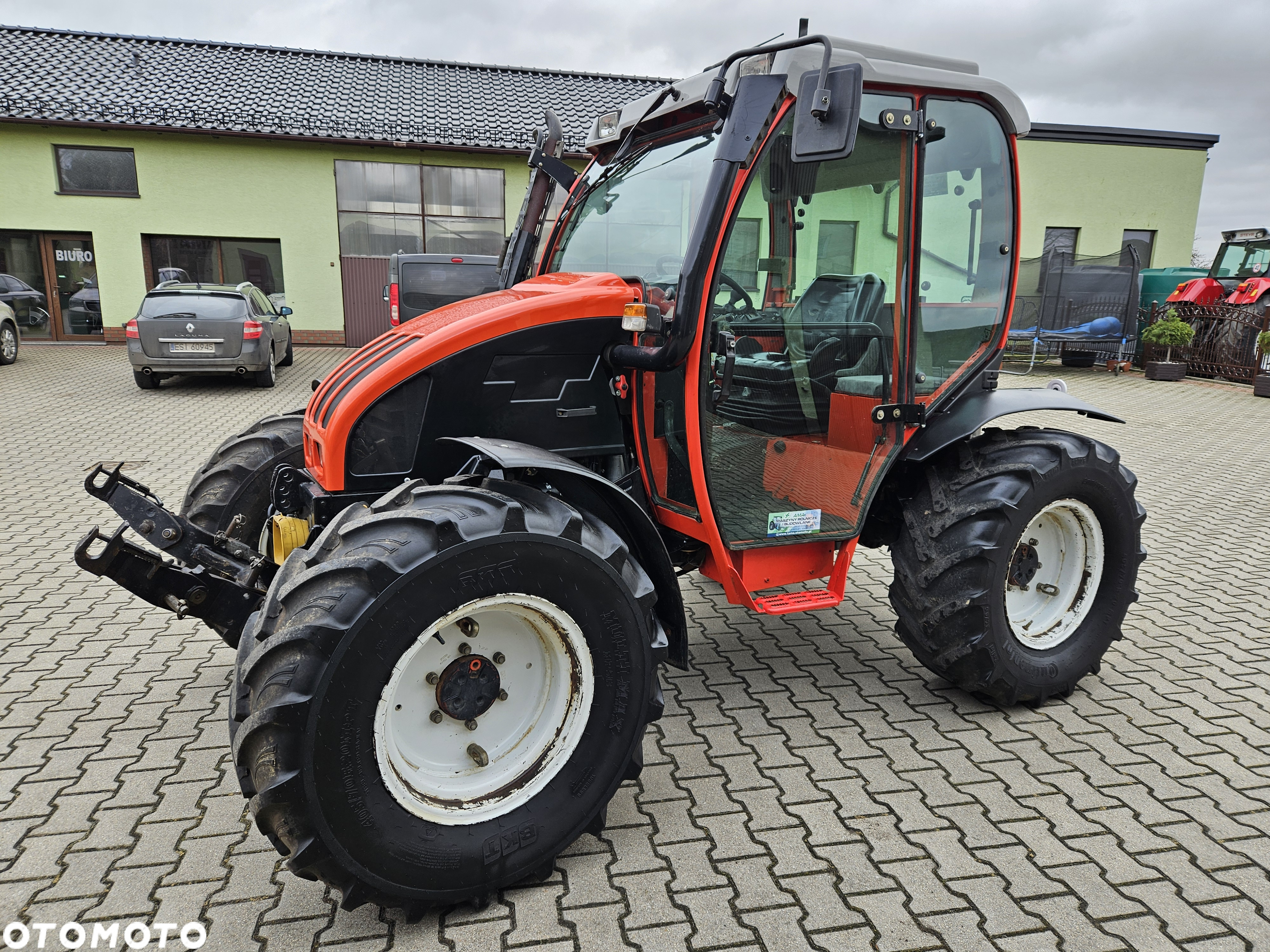 JCB Reform Mounty 80 ciągnik górski - 2