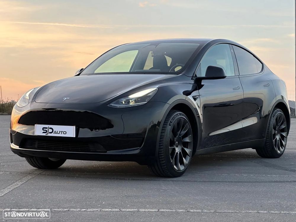 Tesla Model Y RWD - 1