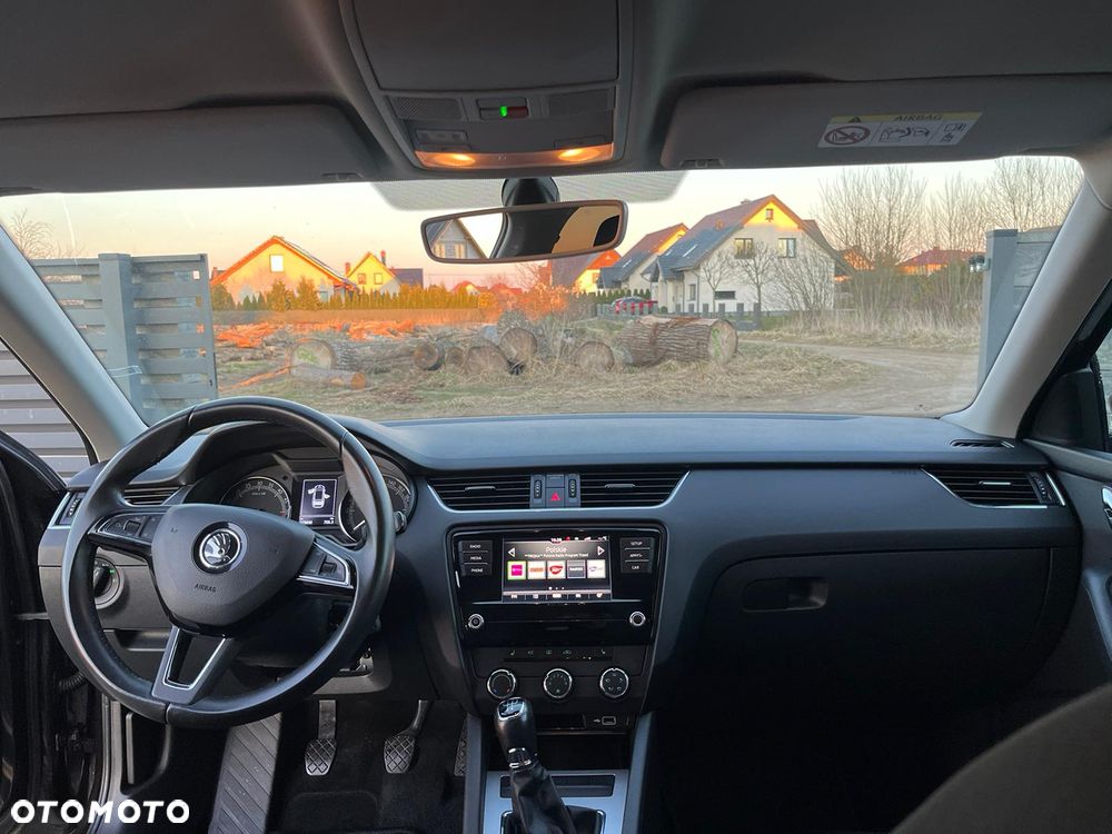Skoda Octavia 1.6 TDI SCR Ambition - 11