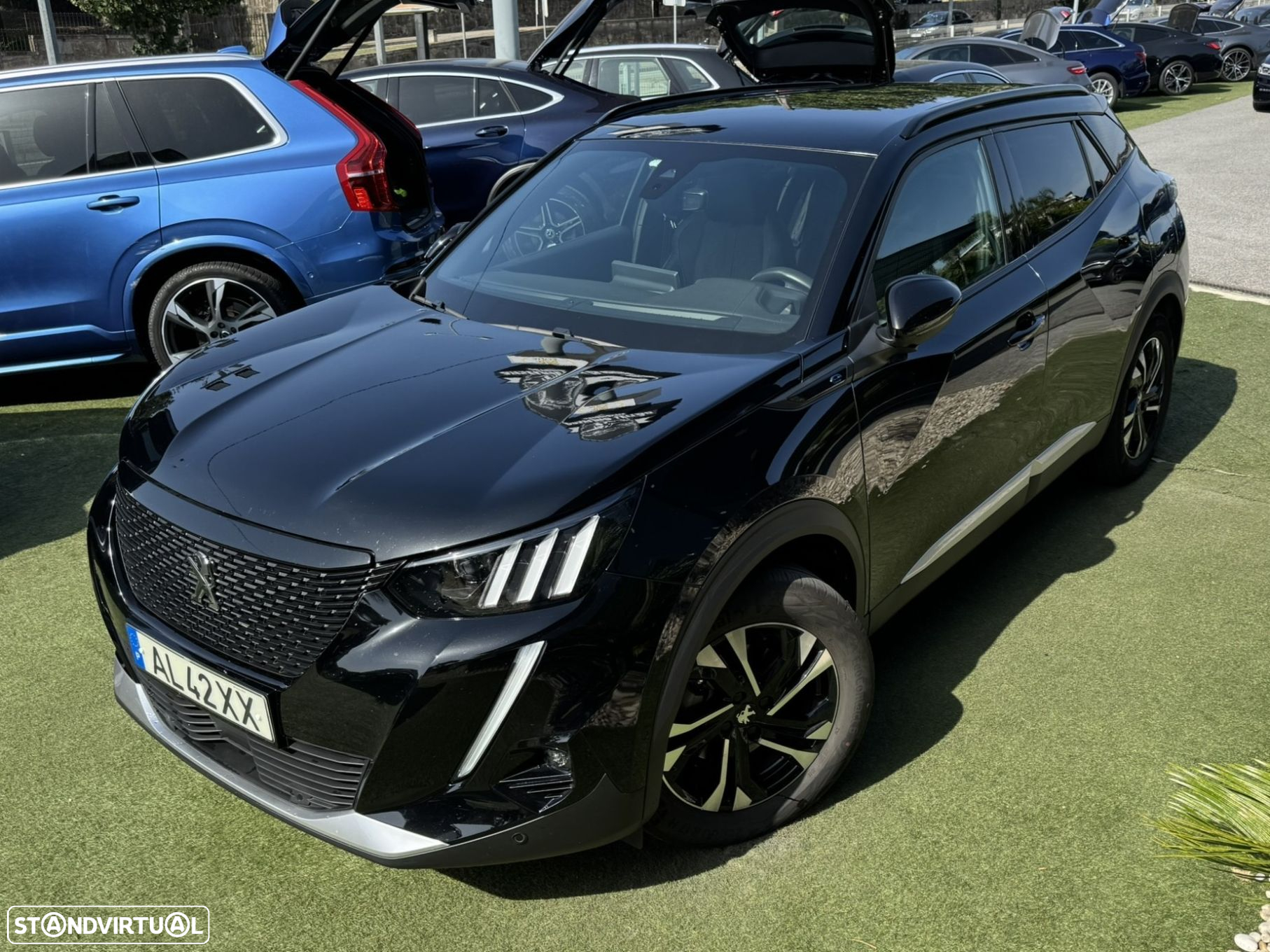 Peugeot e-2008 50 kWh GT - 6