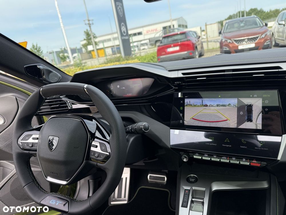 Peugeot 408 - 30