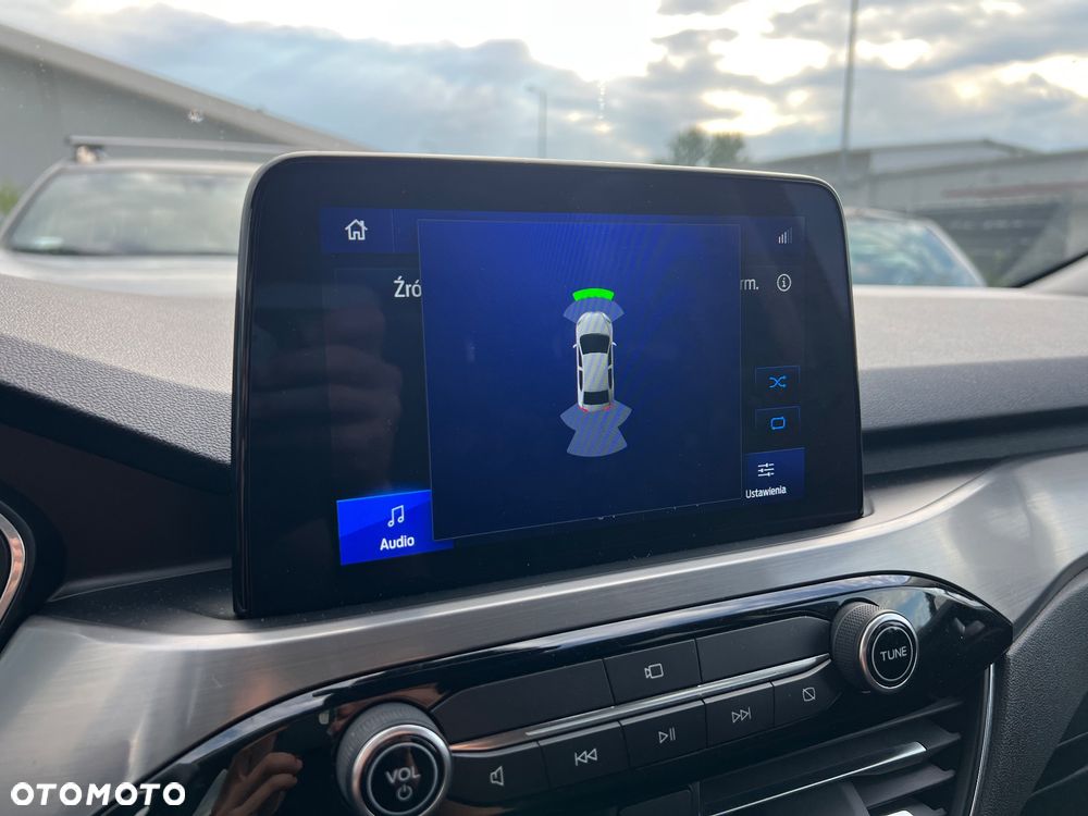 Ford Kuga 2.0 TDCi FWD Titanium - 24