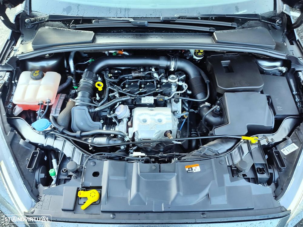 Ford Focus SW 1.0 EcoBoost Titanium - 30