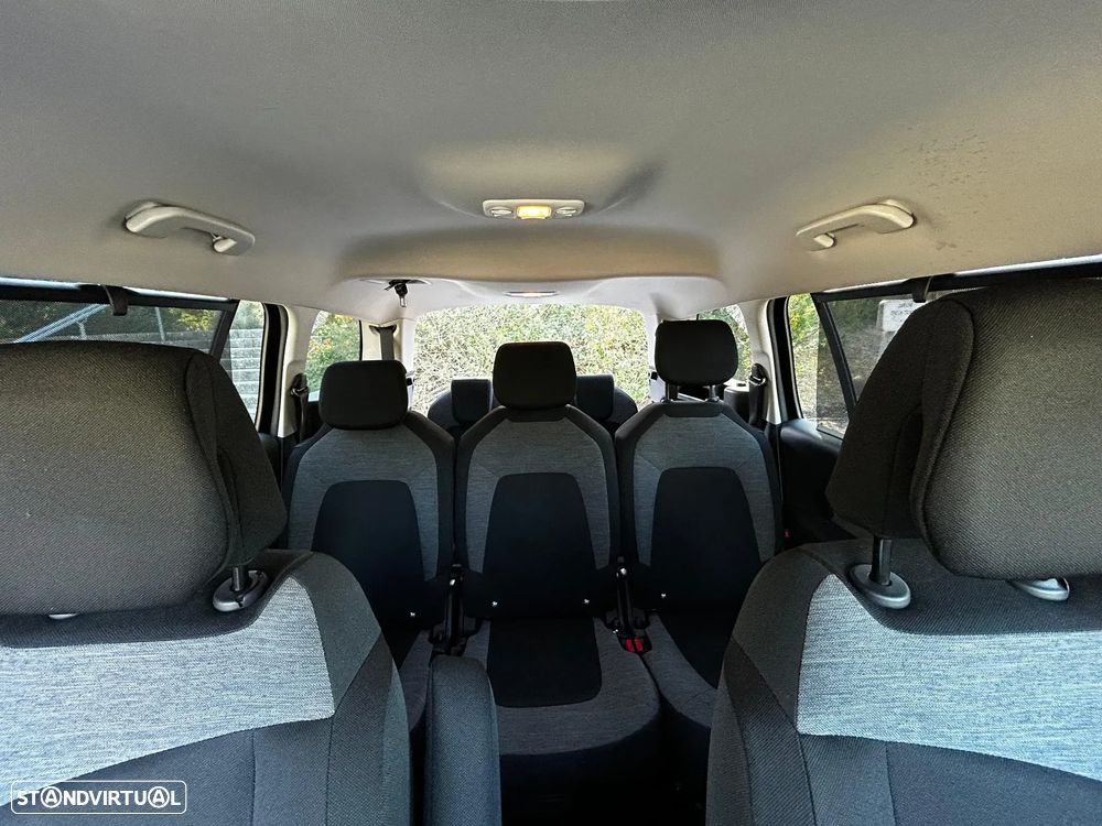 Citroën Grand C4 Spacetourer - 28