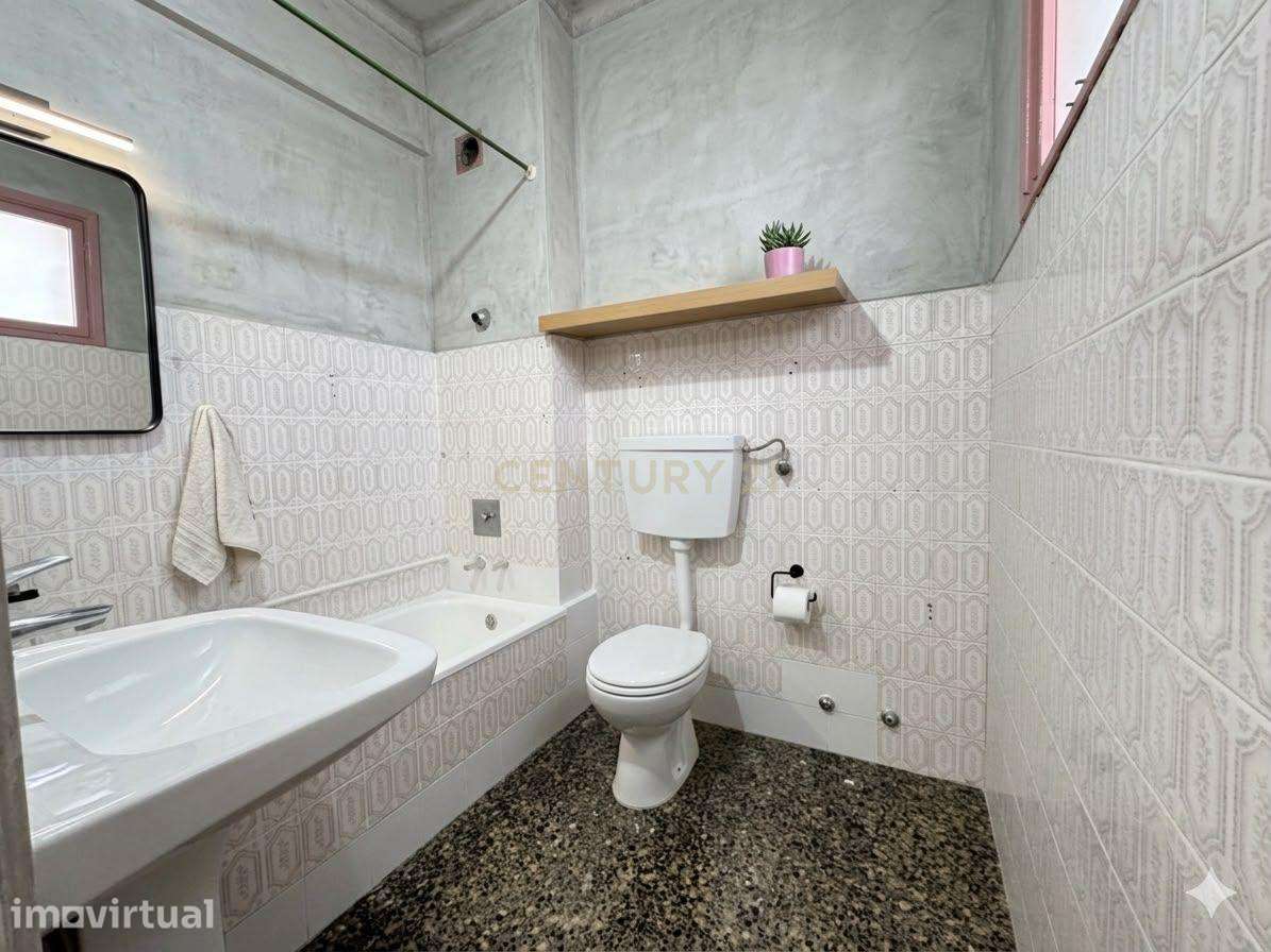T3 Barreiro Oportunidade de Investimento para Remodelação - Grande imagem: 5/6