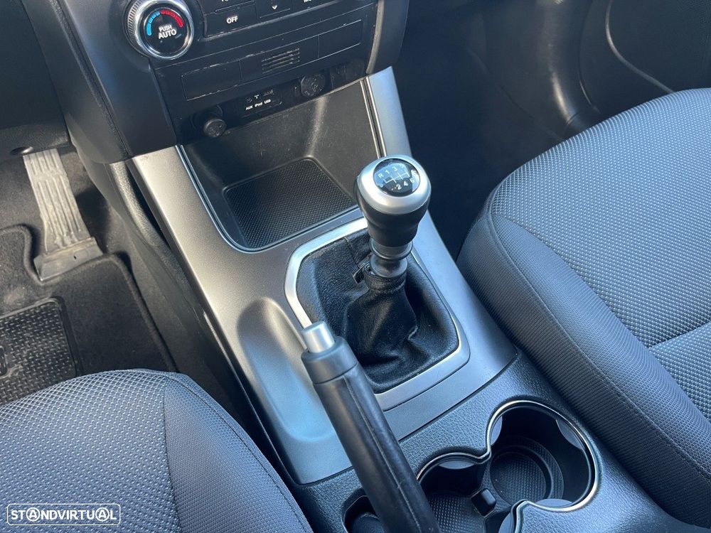 Kia Sorento 2.2 CRDi EX - 31