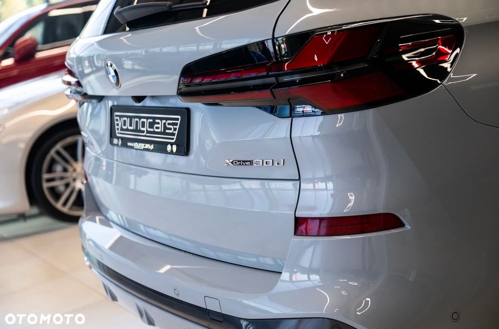 BMW X5 xDrive30d mHEV - 14