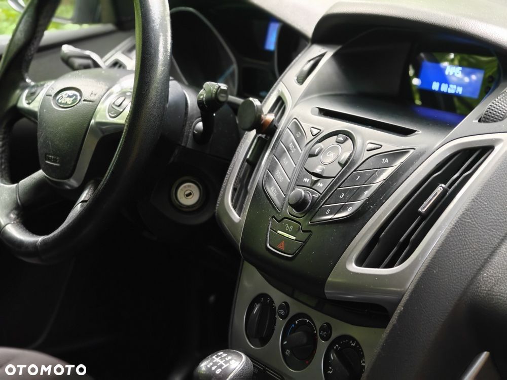 Ford Focus - 7