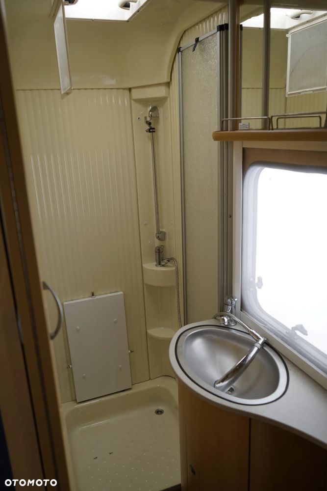 Dethleffs Camper C720 - 26