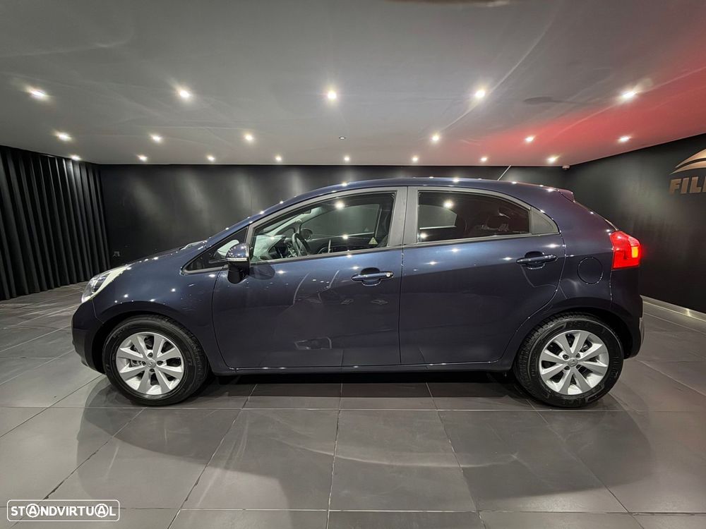 Kia Rio 1.4 CRDi EX - 4
