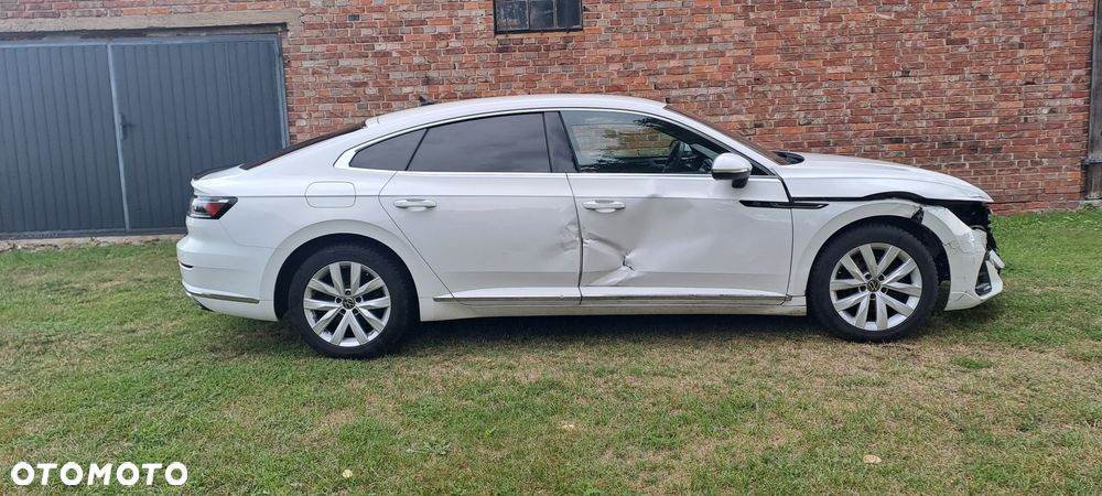 Volkswagen Arteon 2.0 TDI SCR R-Line DSG - 14