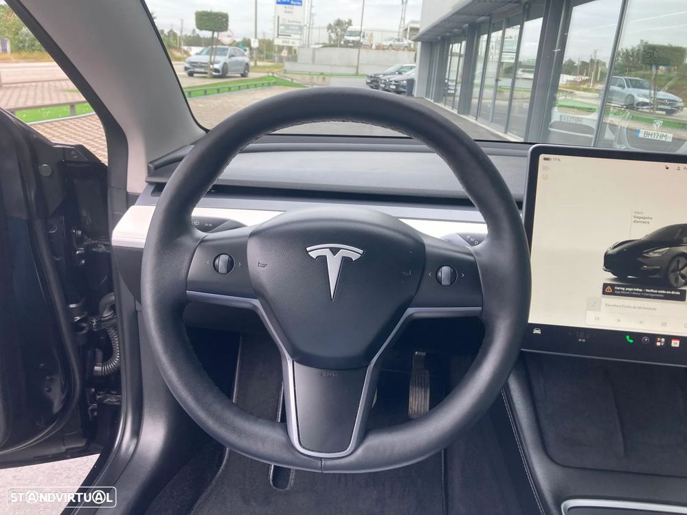 Tesla Model 3 RWD - 15