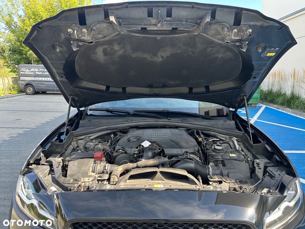 Jaguar F-Pace 3.0 TDV6 AWD R-Sport - 14
