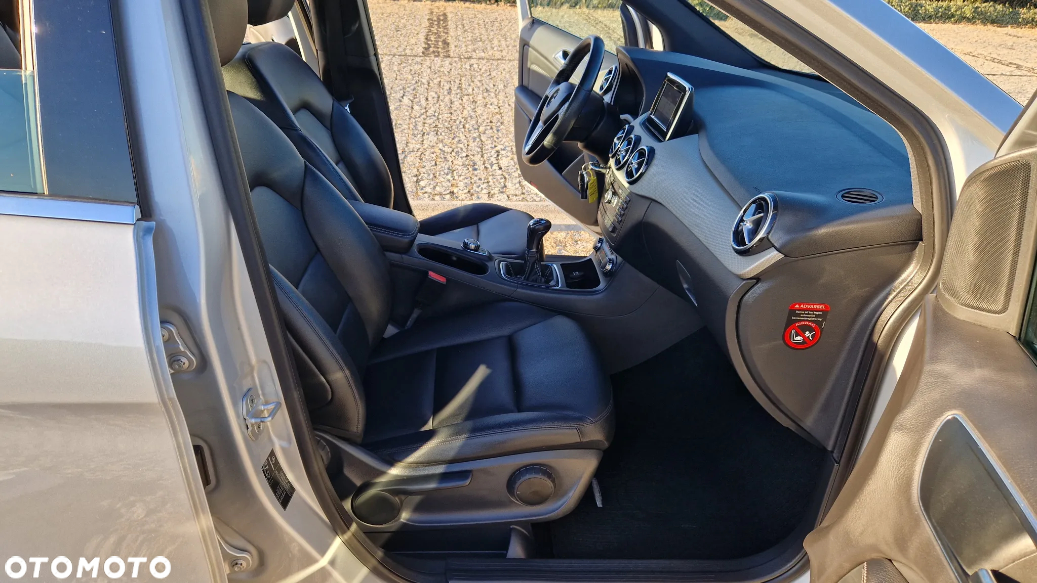 Mercedes-Benz Klasa B 180 - 27