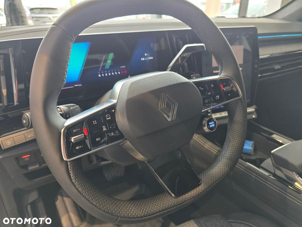 Renault Austral 1.3 TCe mHEV Evolution - 28