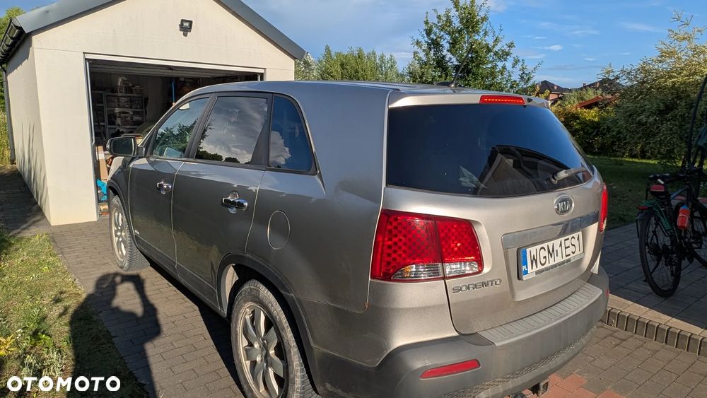 Kia Sorento - 12