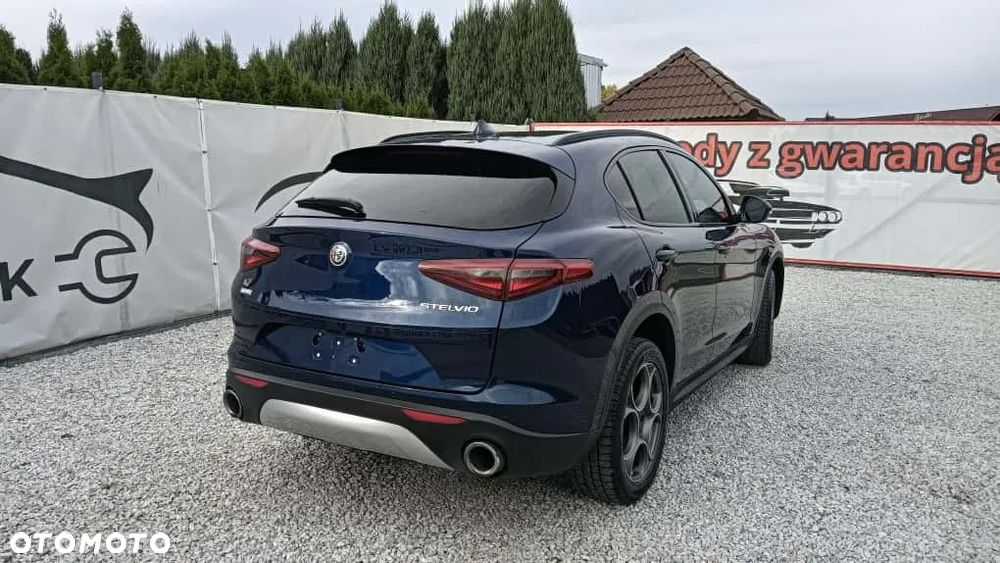 Alfa Romeo Stelvio 2.0 Turbo Executive Q4 - 7