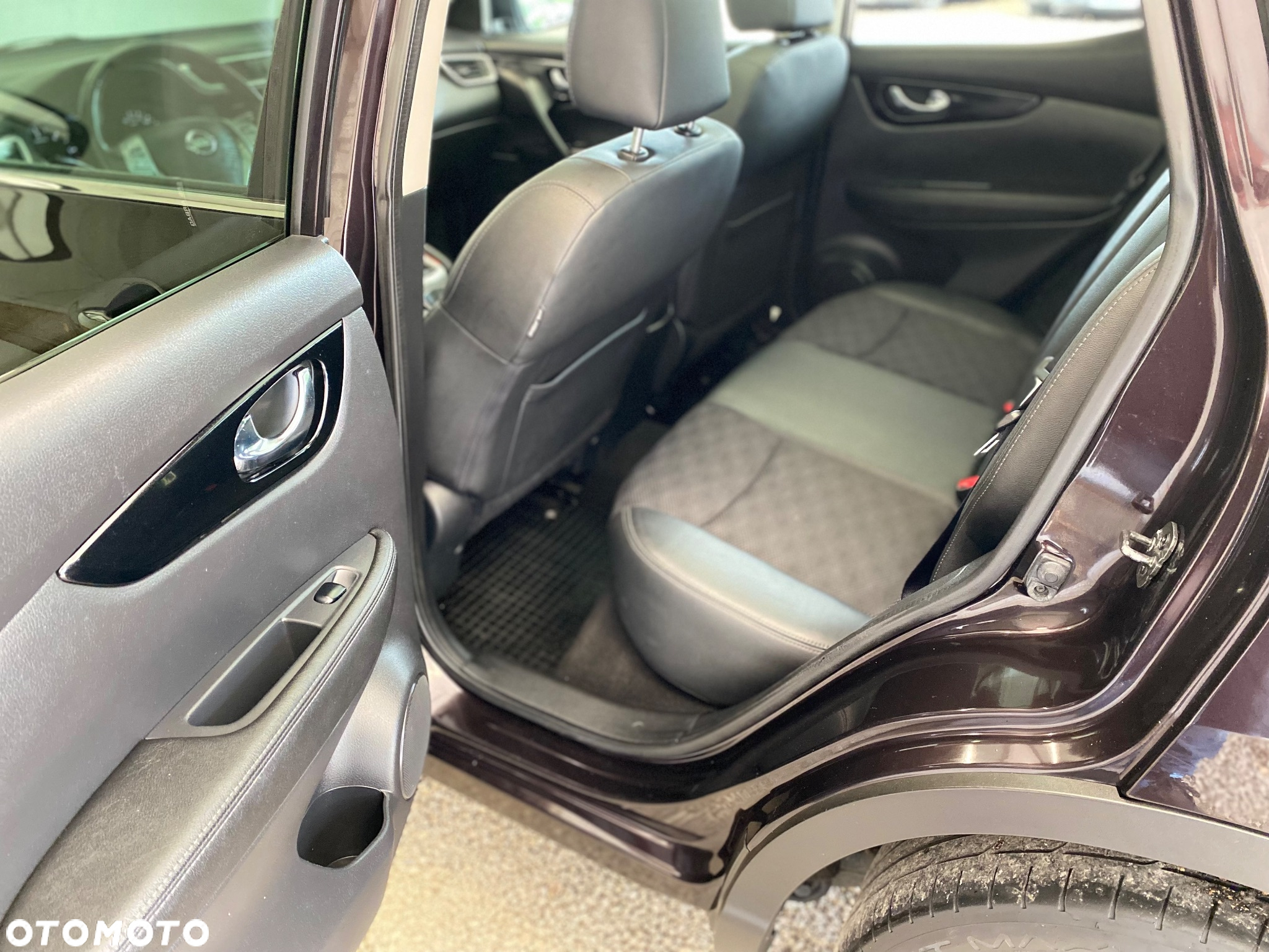 Nissan Qashqai 1.6 DCi Tekna - 17