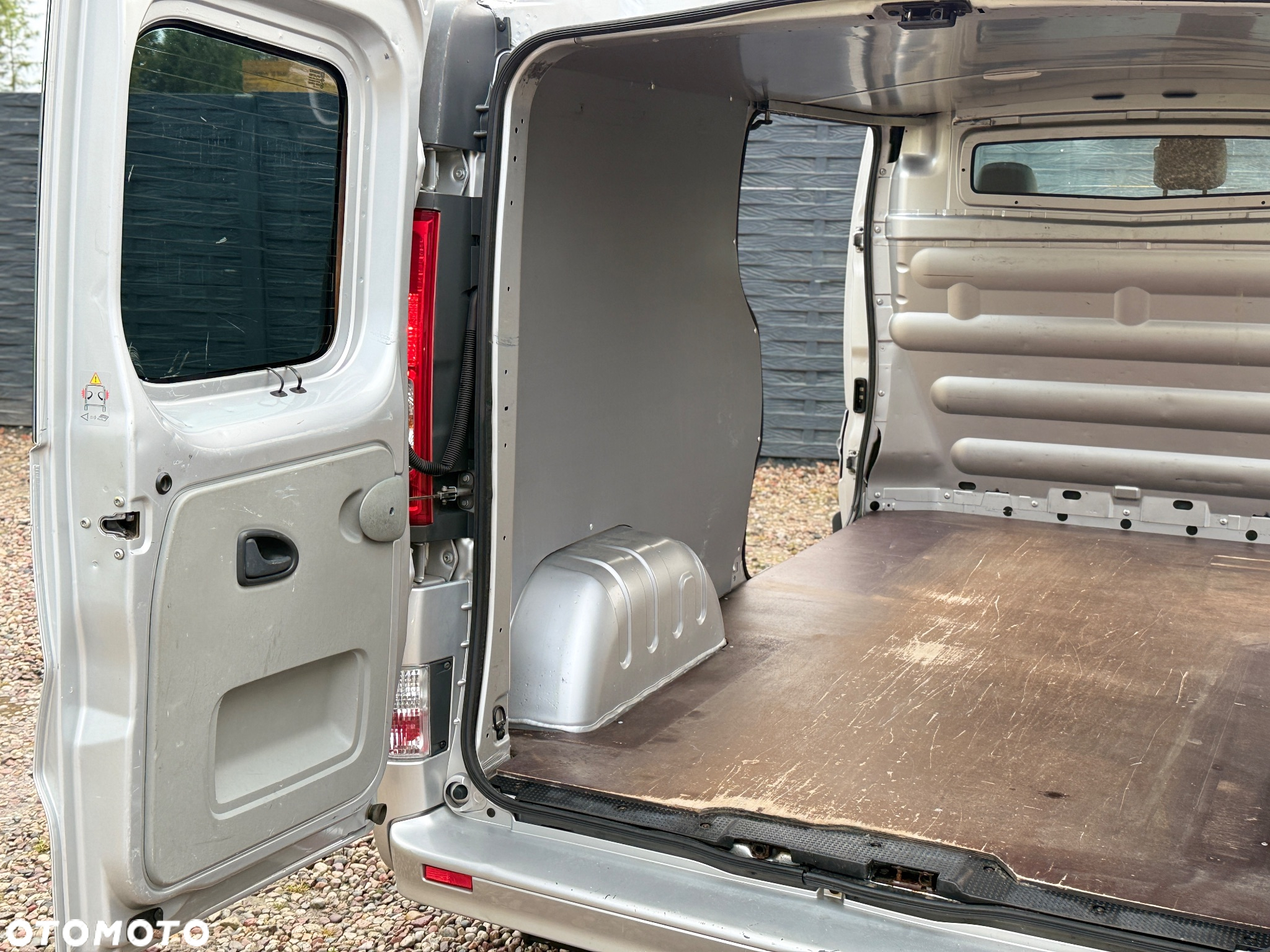 Nissan PRIMASTAR - 21