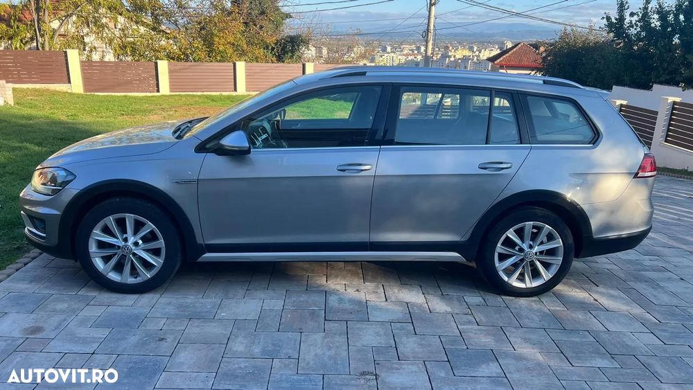 Volkswagen Golf Alltrack 2.0 TDI 4Motion - 11
