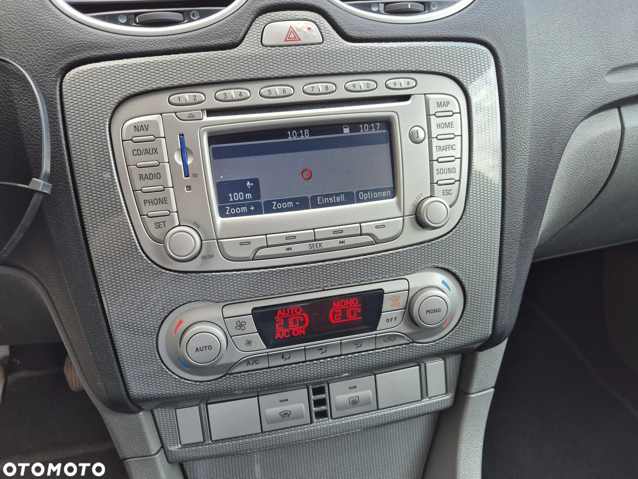 Ford Focus 1.8 Titanium - 12