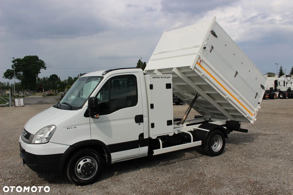 Iveco DAILY 35C15 *3.0* /WYWROTKA / *SERWIS FR* / IDEALNY STAN / - 8