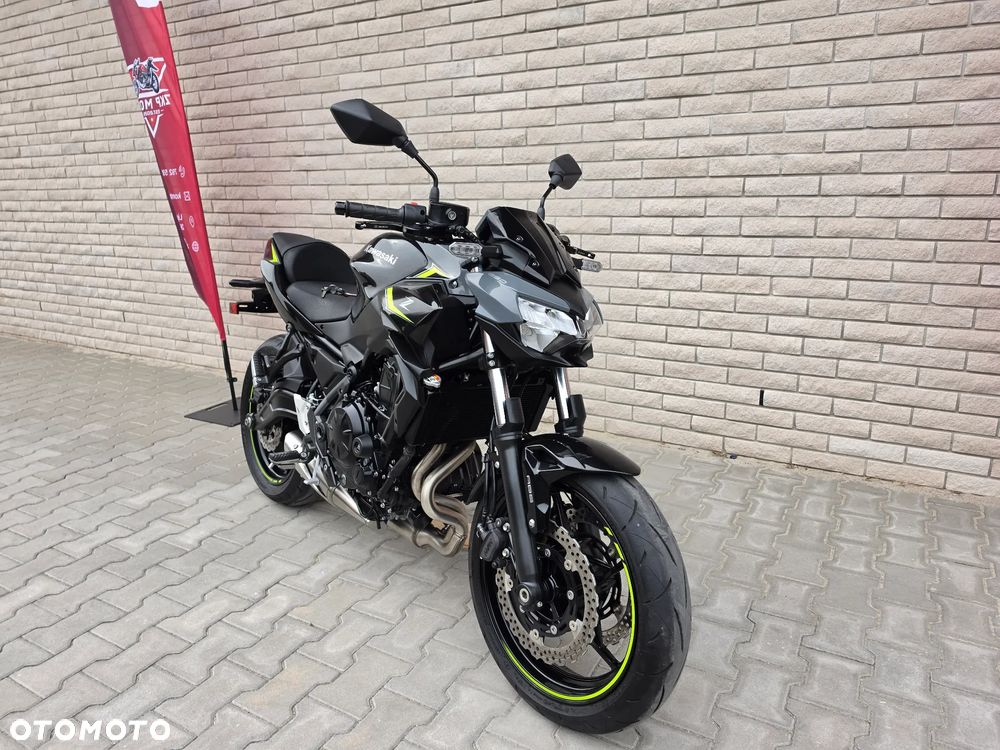 Kawasaki Z 650 - 6