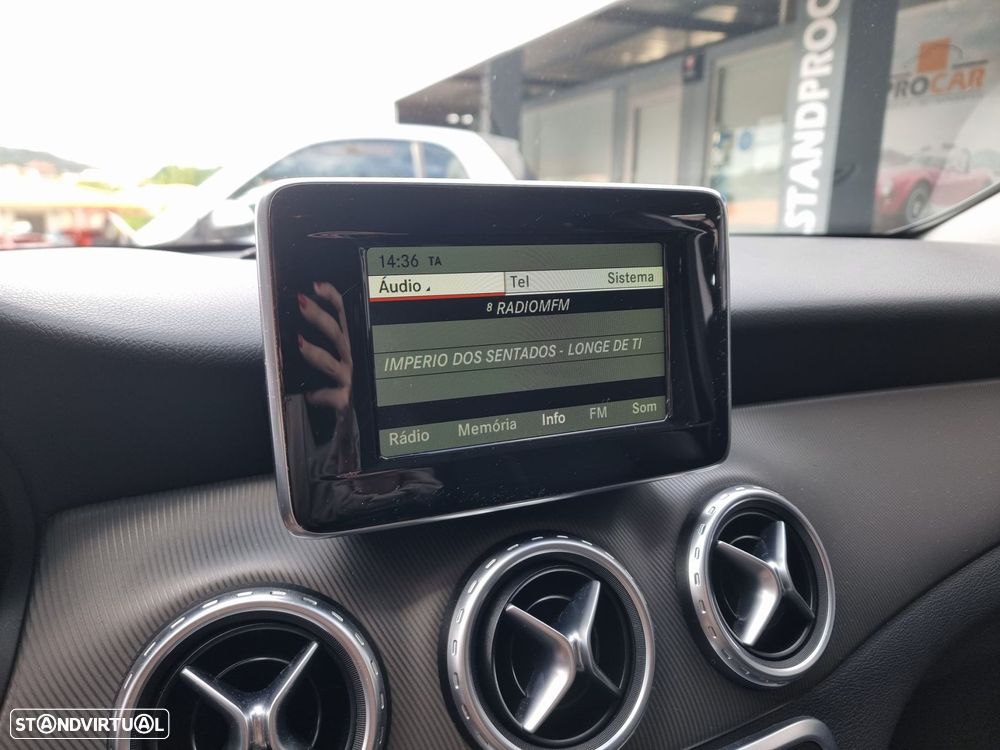 Mercedes-Benz GLA 180 CDI - 9