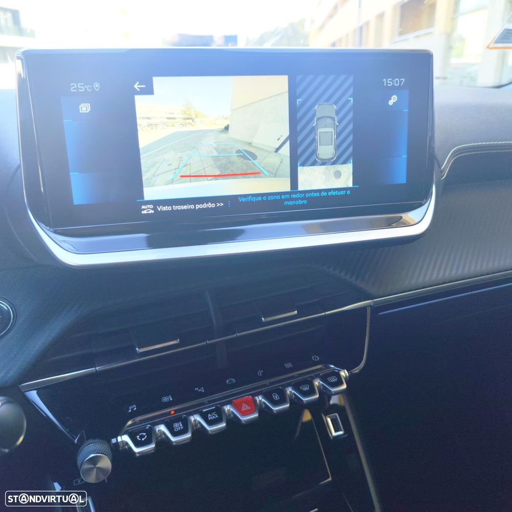 Peugeot 2008 BlueHDi 130 EAT8 GT Pack - 14