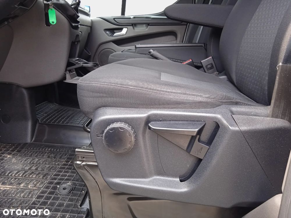 Ford Transit Custom - 29