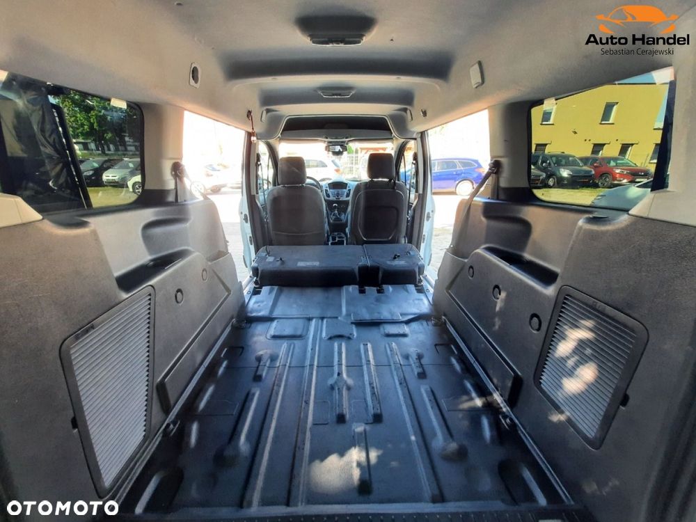 Ford Transit Connect - 15