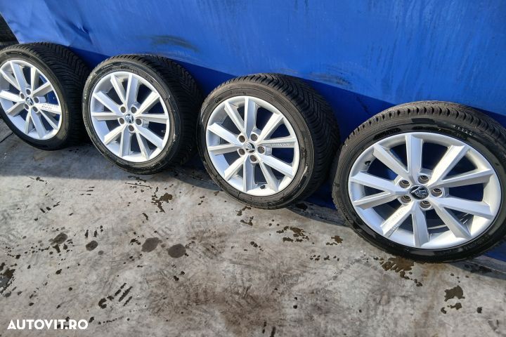 Jante aliaj cu anvelope 16 - set 7JX16H2 215/45 R16 5JA601025 7JX16H2 - 4
